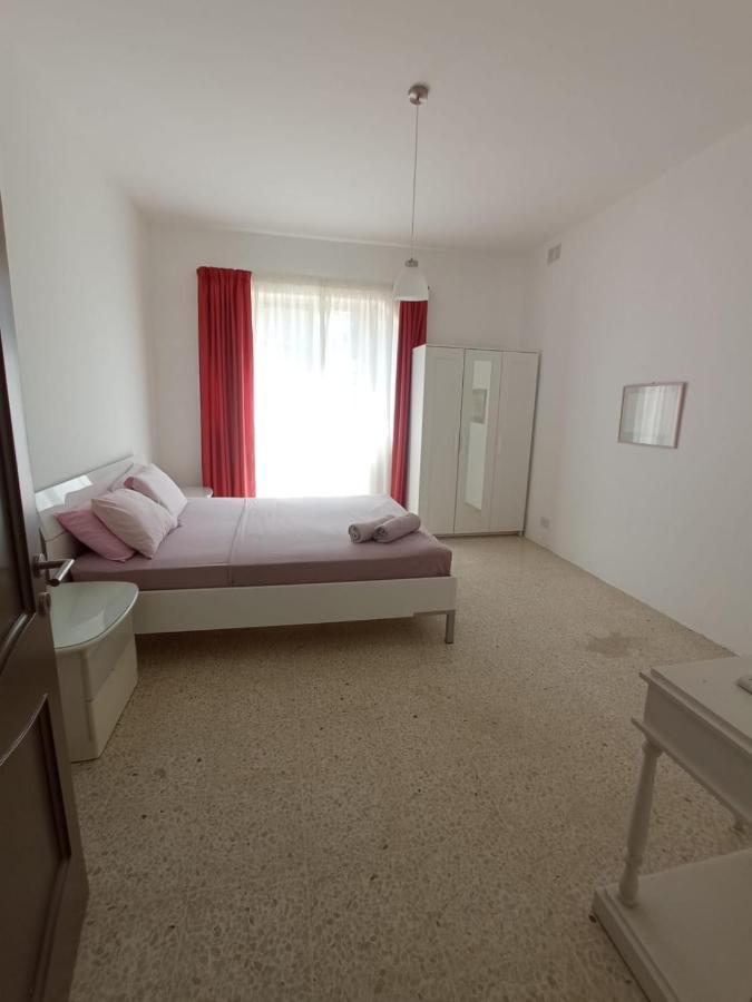 Modern Bedroom Gzira Εξωτερικό φωτογραφία
